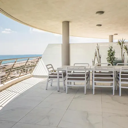 Apartamento Awesome In *